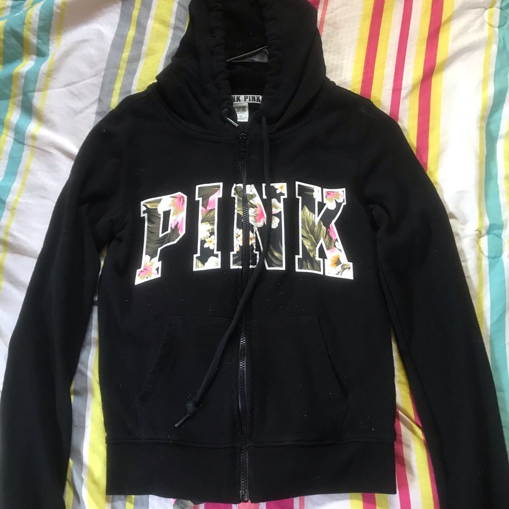 VS pink floral outfit ❤️🌸 PLEASE READ 🌸❤️